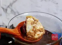 Illustration of how to make brown sugar fermented rice with eggs 8