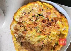 Illustration of how to make ham and egg pancakes 8