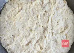 Illustration of how to make red date hair cake 4