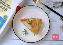 Illustration of how to make ham sausage, egg and scallion pancake 16