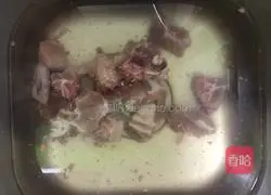 Illustration of how to make Fish Maw and Yuzhu Pork Ribs Soup 2