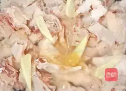 Sea Coconut Yam Chicken Soup Recipe Illustration 2