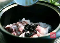 Recipe for Rehmannia Winter Melon and Pork Bone Soup 3