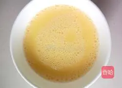 Illustration of how to make steamed egg custard with minced meat and tofu 3