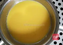 Illustration of how to make egg custard 5