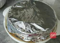 Illustration of how to make steamed eggs with peas and shrimps 5