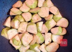 Illustration of how to make pan-fried zucchini and pumpkin cakes 14