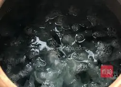 Illustration of how to make purple sweet potato, white fungus and sago 4