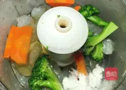 Illustration of how to make healthy vegetable shrimp balls 6