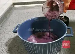 Illustration of how to make black rice steamed buns 6