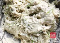 Illustration of how to make shredded radish cake 3