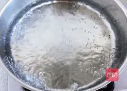 Illustration of how to make rock sugar and snow pear glutinous rice balls 6