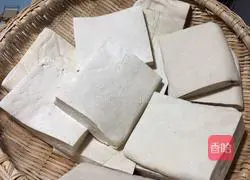 Illustration of homemade fermented bean curd 1