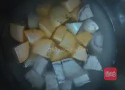 Illustration of how to make sweet potato syrup 2