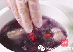 Alpine Purple Radish Pork Ribs and New Zealand Fish Maw Soup Illustration 6