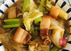 Illustration of braised pork stew 10