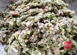 Illustration of how to make pork and fennel dumplings 8