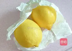 Lemon Passion Fruit Honey Illustration of how to make water 3