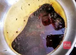 Illustration of Homemade Scallion Noodles 7