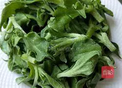 Illustration of how to mix iceberg grass 1