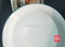 (Cantonese tea snack) illustration of how to make walnut buns 2