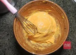 Illustration of how to make old pumpkin evaporated cake (one egg, one bowl of noodles) 6