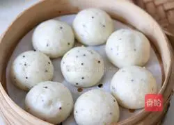 Illustration of making one-time fermented quinoa steamed buns 10