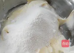 Illustration of how to make finger biscuits 7