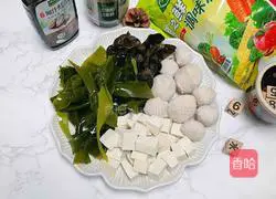 How to make kelp and tofu meatball soup Illustration 1