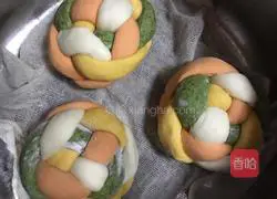 Illustration of how to make hydrangea steamed buns 16