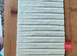 Illustration of how to make fried dough sticks 4