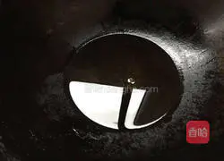 Illustration of how to make fennel buns 2