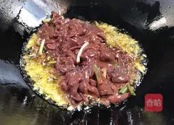 Illustration of how to stir-fry pork liver with green onions 9