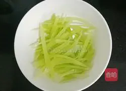 Illustration of how to make pumpkin noodles (baby food supplement) 2