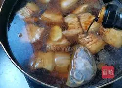 Illustration of how to make homemade Roujiamo 8