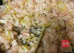 Illustration of how to make rock sugar grapefruit tea 5