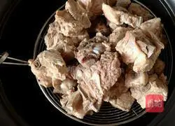 Winter Melon Pork Ribs Soup Recipe Illustration 2