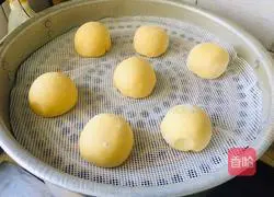 Illustration of how to make cornmeal steamed buns 8