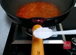 Illustration of how to make tomato and enoki mushroom soup 7