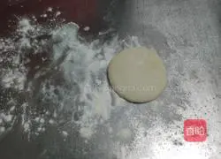 Illustration of Homemade Shaobing Recipes 7