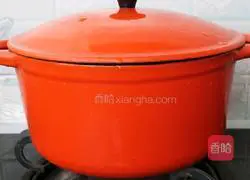 Tremella lily and ginkgo soup recipe 6