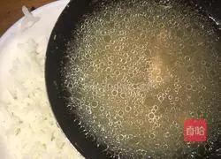 Illustration of how to stew old chicken with parsnips 15