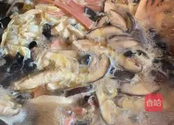 Illustration of how to make spicy soup 14