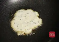 Illustration of making homemade scallion pancakes 3