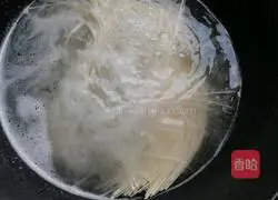 Home-style scallion oil Illustration of how to make noodles 8