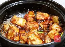 Illustration of how to make abalone and ribs stewed with potatoes 11