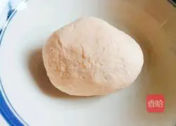 Illustration of how to make carrot and sausage rolls 6