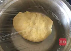 Illustration of how to make green onion cake 4