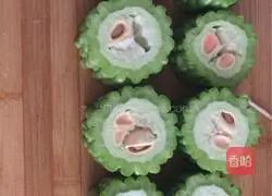 Illustration of how to make bitter melon stuffed with meat 2