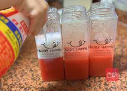 Illustration of how to make watermelon with milk 5